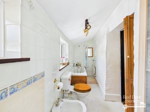 Bathroom- click for photo gallery